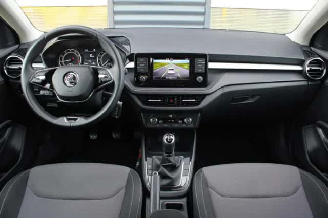 Škoda Fabia (2023) thumbnail 5