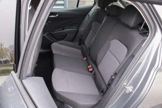 Škoda Fabia (2023) thumbnail 6