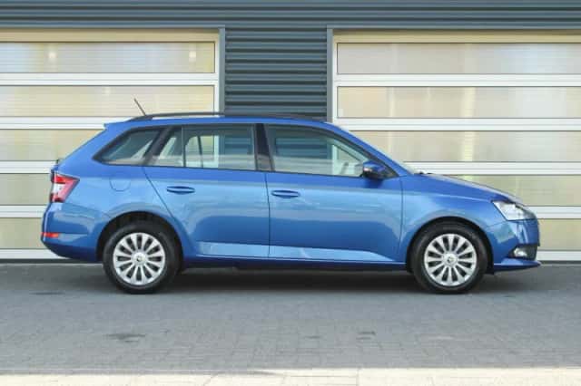 Škoda Fabia (2022) thumbnail 3