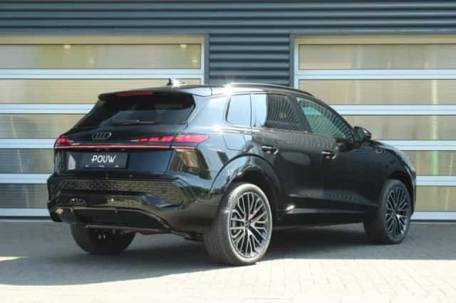 Audi Q3 (2026) thumbnail 2
