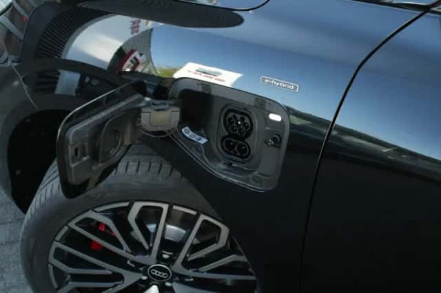 Audi Q3 (2026) thumbnail 14
