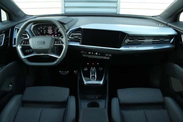 Audi Q4 e-tron (2026) thumbnail 5