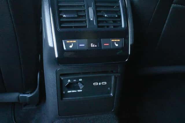 Škoda Superb (2022) thumbnail 23