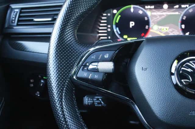 Škoda Superb (2022) thumbnail 32
