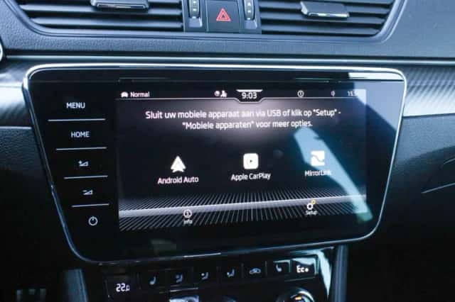 Škoda Superb (2022) thumbnail 36