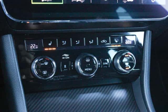 Škoda Superb (2022) thumbnail 37