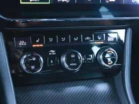 Škoda Superb (2022) thumbnail 37