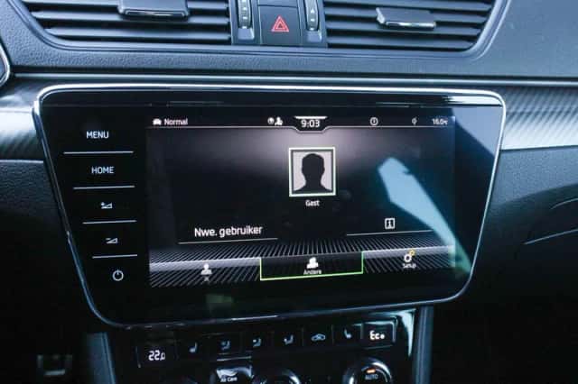 Škoda Superb (2022) thumbnail 58