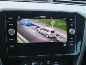 Volkswagen Passat thumbnail 46