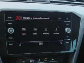 Volkswagen Passat thumbnail 47