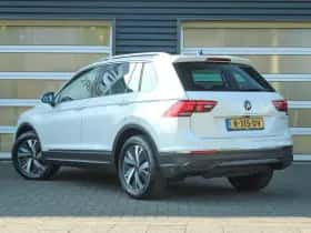 Volkswagen Tiguan (2021) thumbnail 15