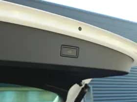 Volkswagen Tiguan (2021) thumbnail 23
