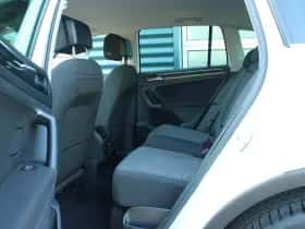 Volkswagen Tiguan (2021) thumbnail 24