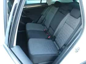 Volkswagen Tiguan (2021) thumbnail 44