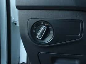 Volkswagen Tiguan (2021) thumbnail 48