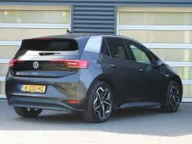 Volkswagen ID.3 (2020) thumbnail 2