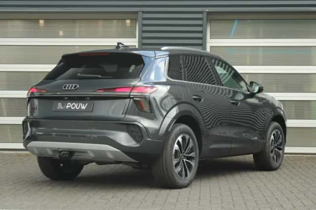 Audi Q3 (2026) thumbnail 2