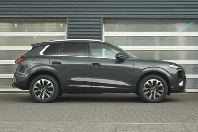 Audi Q3 (2026) thumbnail 3