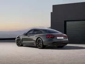 Audi e-tron GT (2026) thumbnail 2