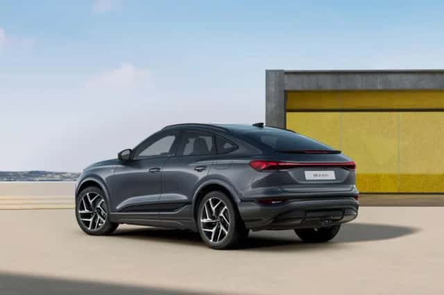 Audi Q6 (2026) thumbnail 2
