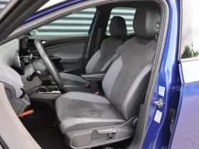 Volkswagen ID.5 (2022) thumbnail 4
