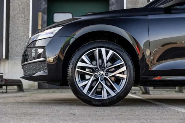 Škoda Octavia (2025) thumbnail 11