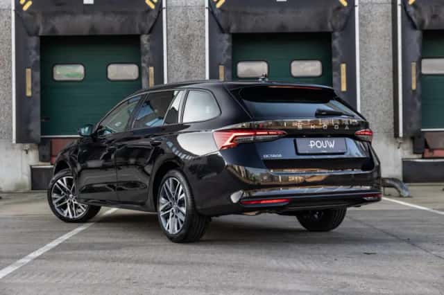 Škoda Octavia (2025) thumbnail 9