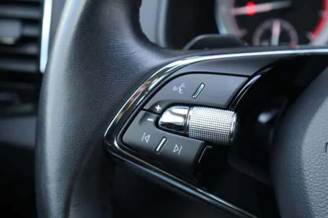 Škoda Karoq (2022) thumbnail 26