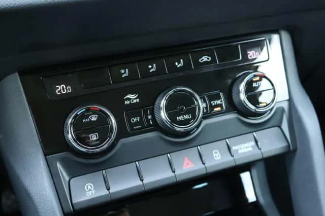 Škoda Karoq (2022) thumbnail 31