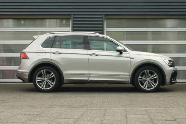 Volkswagen Tiguan (2019) thumbnail 3