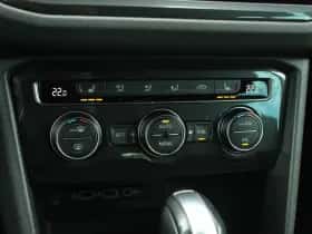 Volkswagen Tiguan (2019) thumbnail 31