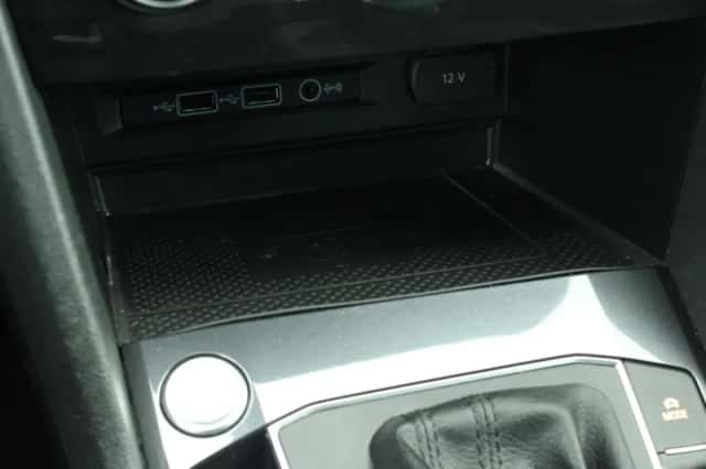 Volkswagen Tiguan (2019) thumbnail 33