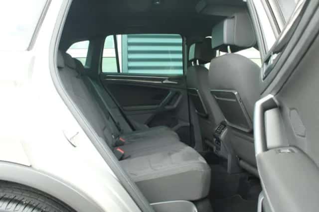 Volkswagen Tiguan (2019) thumbnail 39