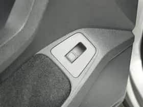 Volkswagen Tiguan (2019) thumbnail 45