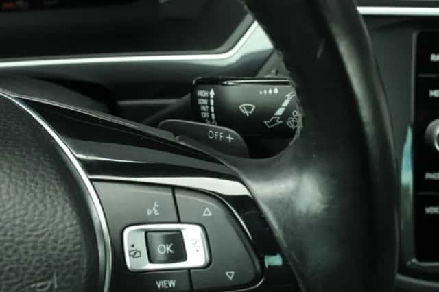 Volkswagen Tiguan (2019) thumbnail 48