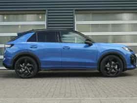 Volkswagen T-Roc (2025) thumbnail 3