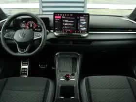 Volkswagen T-Roc (2025) thumbnail 5