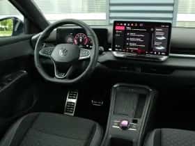 Volkswagen T-Roc (2025) thumbnail 42