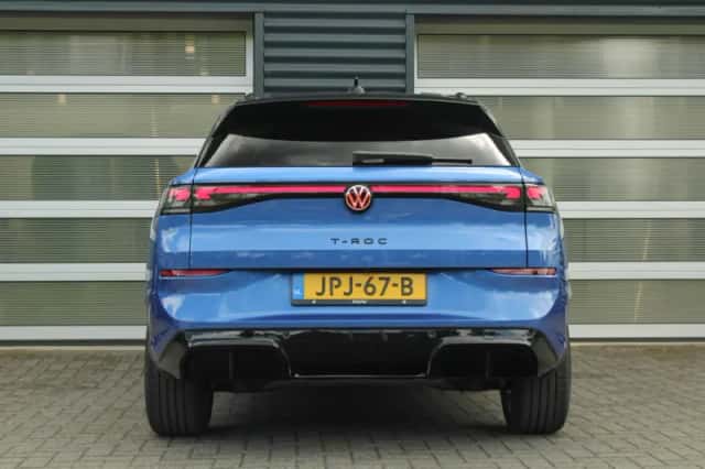 Volkswagen T-Roc (2025) thumbnail 9