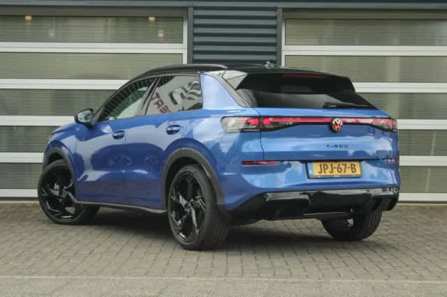 Volkswagen T-Roc (2025) thumbnail 10