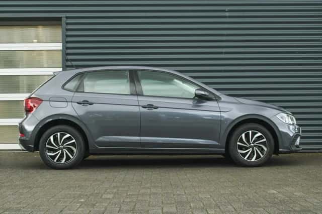 Volkswagen Polo (2022) thumbnail 3