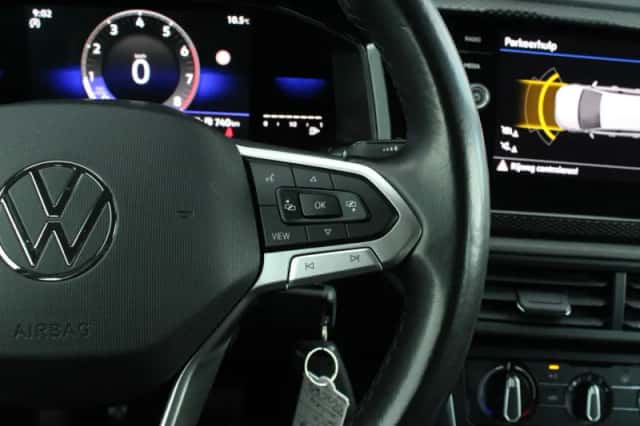 Volkswagen Polo (2022) thumbnail 24
