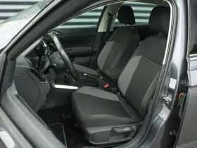 Volkswagen Polo (2022) thumbnail 4