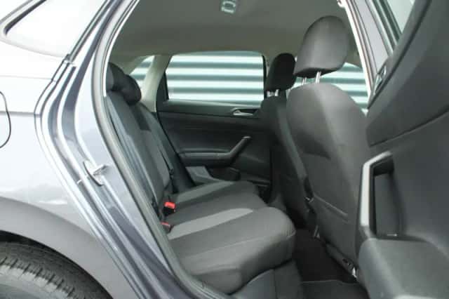 Volkswagen Polo (2022) thumbnail 33