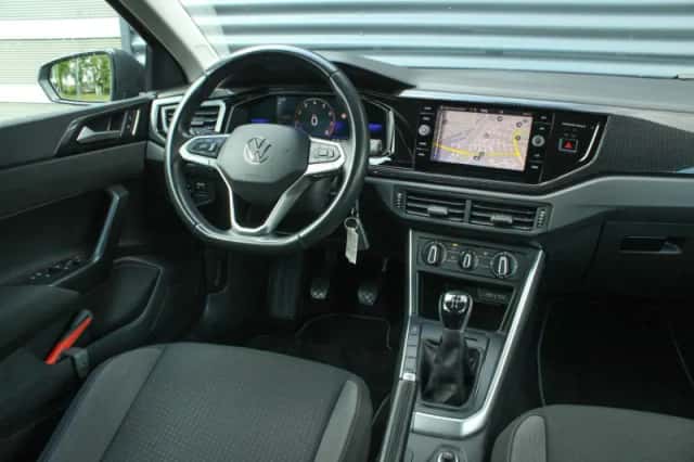 Volkswagen Polo (2022) thumbnail 35