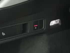 Audi Q6 e-tron (2024) thumbnail 22