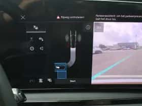 Audi Q6 e-tron (2024) thumbnail 33