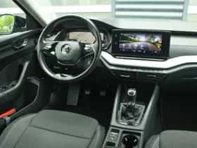 Škoda Octavia (2021) thumbnail 36
