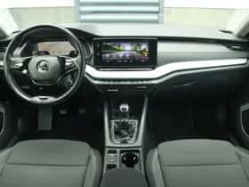 Škoda Octavia (2021) thumbnail 5