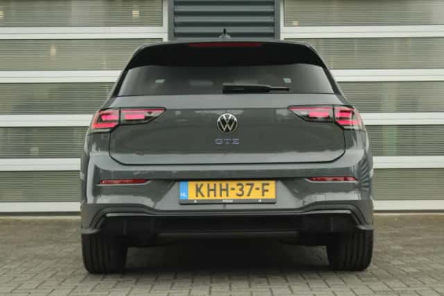 Volkswagen Golf (2025) thumbnail 11